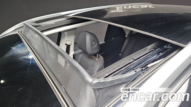 Mercedes-Benz GLE-Class 2023 — photo 31