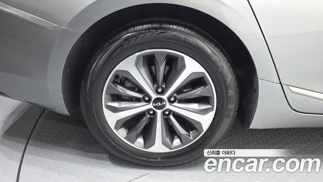 Kia K8 2023 — photo 5