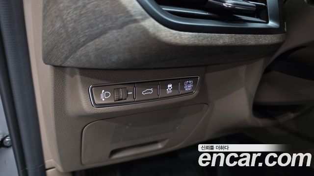 Kia K8 2023 — photo 28