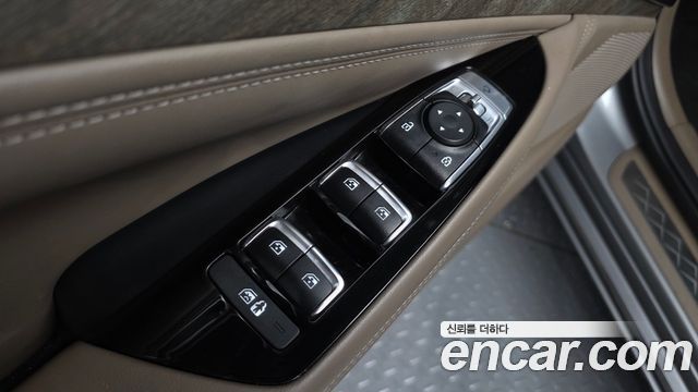 Kia K8 2023 — photo 29