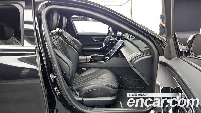 Mercedes-Benz S-Class 2022 — photo 11