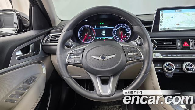 Genesis G70 2019 — photo 18