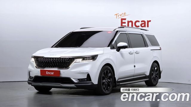 Kia Canival 2022 — photo 1