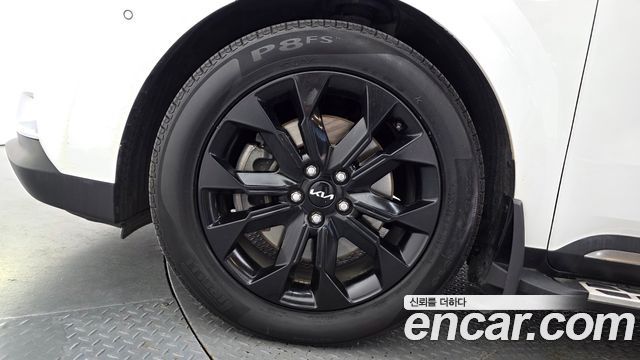 Kia Canival 2022 — photo 5