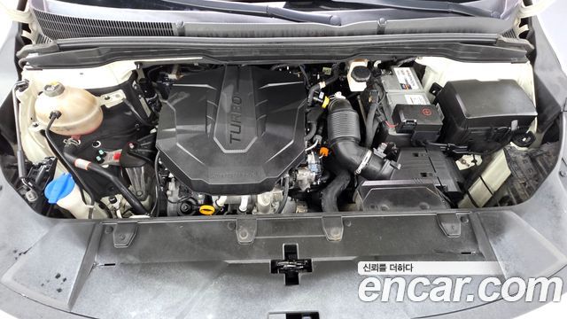 Kia Canival 2022 — photo 6