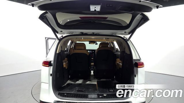 Kia Canival 2022 — photo 20