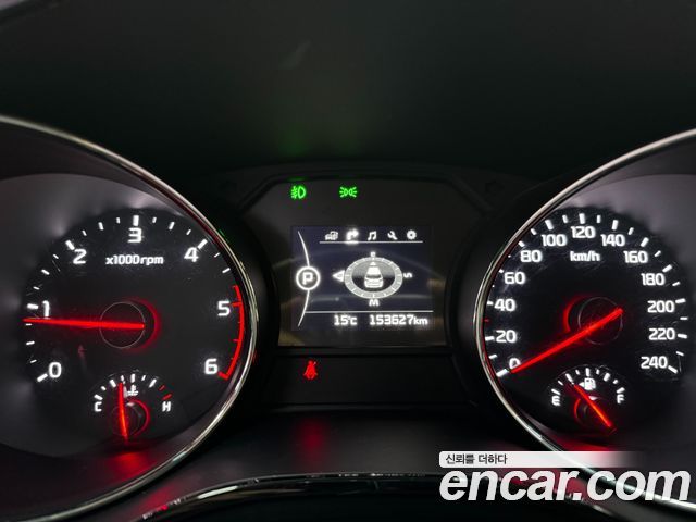 Kia Canival 2016 — photo 8