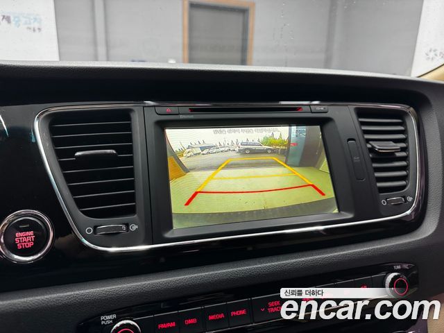 Kia Canival 2016 — photo 14