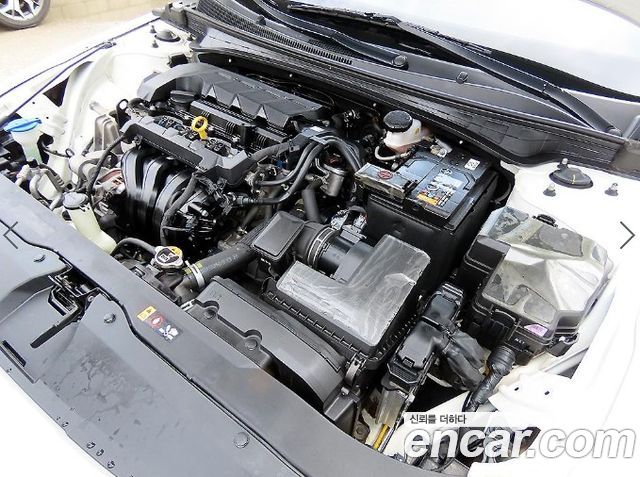 Hyundai AVANTE 2024 — photo 17