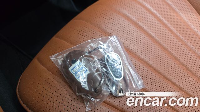 Mercedes-Benz S-Class 2022 — photo 21