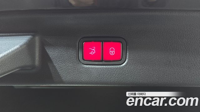Mercedes-Benz S-Class 2022 — photo 24