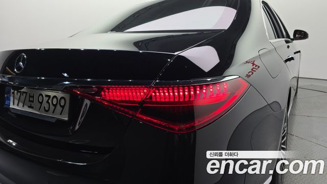 Mercedes-Benz S-Class 2022 — photo 9