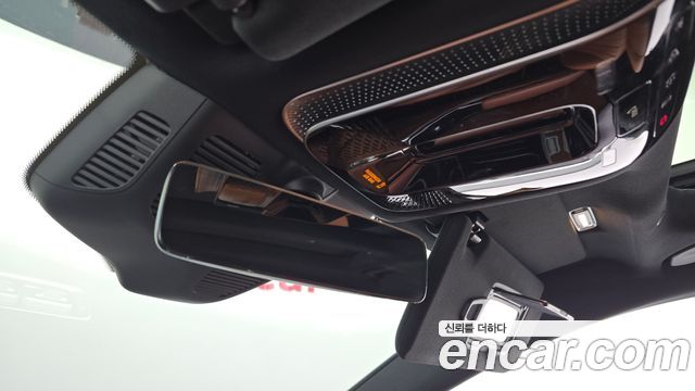 Mercedes-Benz S-Class 2022 — photo 27