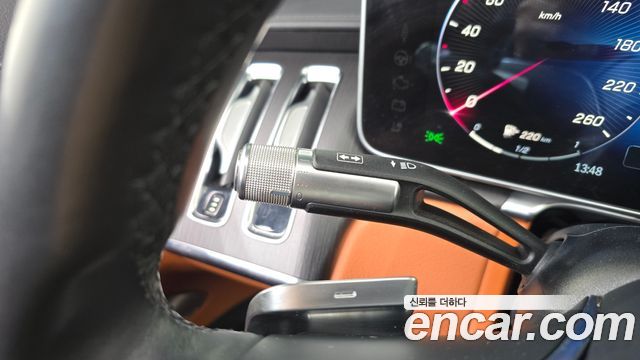 Mercedes-Benz S-Class 2022 — photo 28