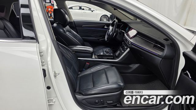 Kia K7 2020 — photo 11
