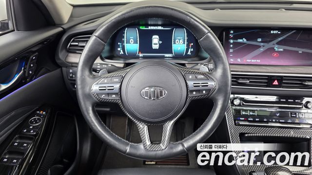 Kia K7 2020 — photo 13
