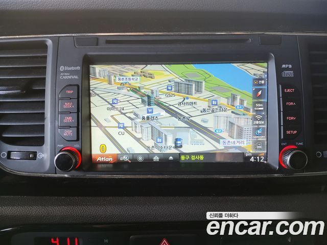 Kia Canival 2016 — photo 8
