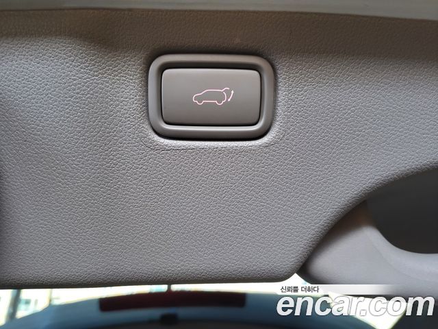 Kia Canival 2016 — photo 16