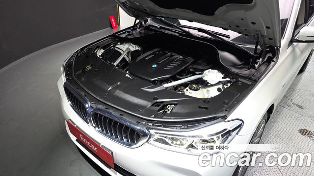 BMW Gran Turismo 2018 — photo 6