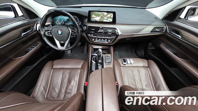 BMW Gran Turismo 2018 — photo 7