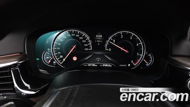 BMW Gran Turismo 2018 — photo 8