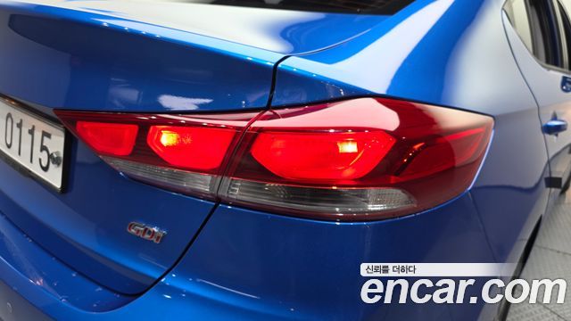 Hyundai AVANTE 2016 — photo 9