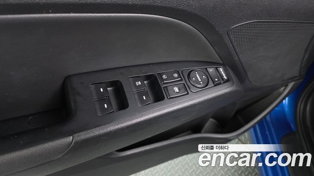 Hyundai AVANTE 2016 — photo 29