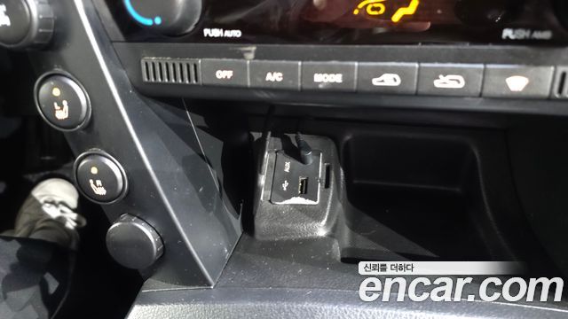 KG Mobility KORANDO 2015 — photo 30
