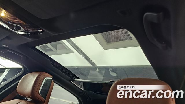 BMW i7 2024 — photo 21