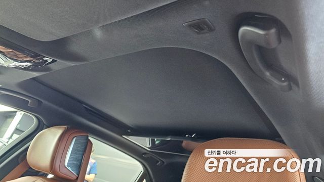 BMW i7 2024 — photo 22
