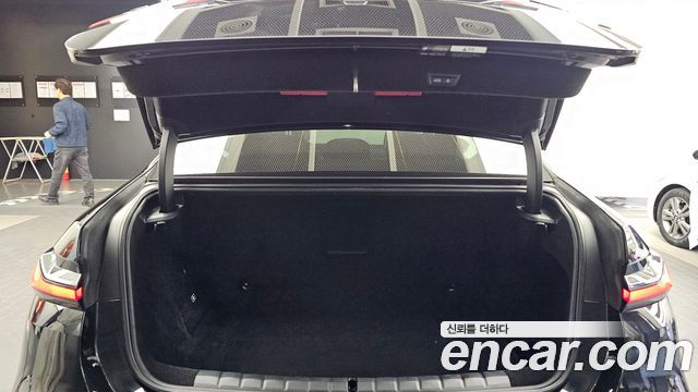 BMW i7 2024 — photo 24