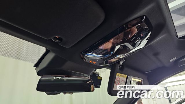 BMW i7 2024 — photo 27