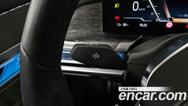 BMW i7 2024 — photo 30