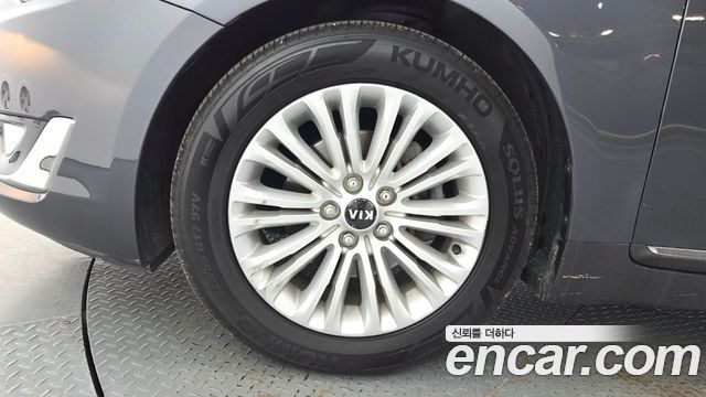 Kia K7 2013 — photo 5