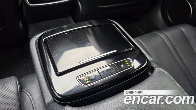 Genesis G80 2021 — photo 28