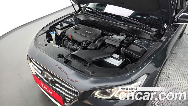Hyundai Grandeur 2017 — photo 6