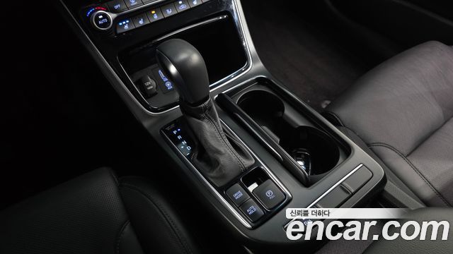 Hyundai Grandeur 2017 — photo 9