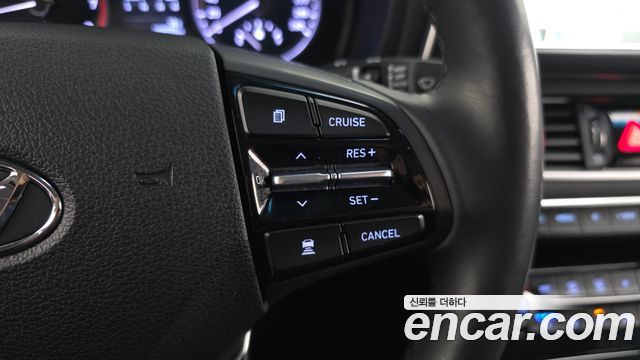 Hyundai Grandeur 2017 — photo 18