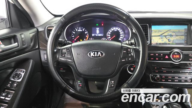 Kia K7 2013 — photo 19