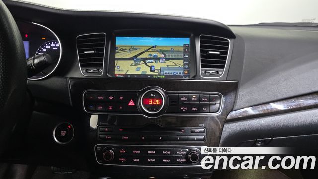 Kia K7 2013 — photo 20