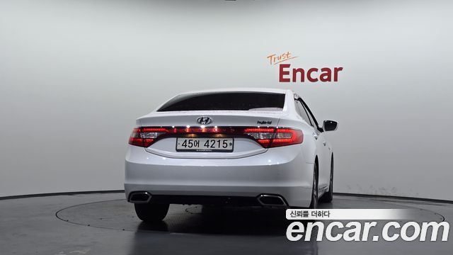 Hyundai Grandeur 2016 — photo 4