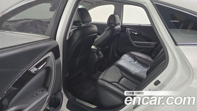 Hyundai Grandeur 2016 — photo 18
