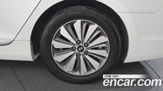 Hyundai Grandeur 2016 — photo 7