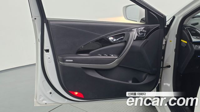 Hyundai Grandeur 2016 — photo 14