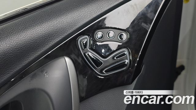 Hyundai Grandeur 2016 — photo 33
