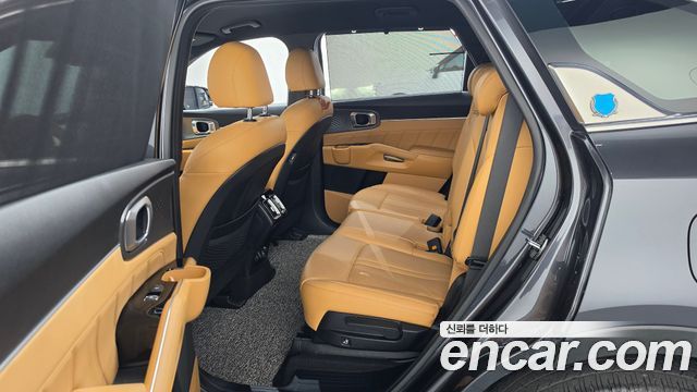 Kia Sorento 2022 — photo 17