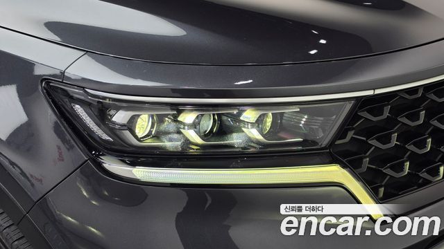 Kia Sorento 2022 — photo 8
