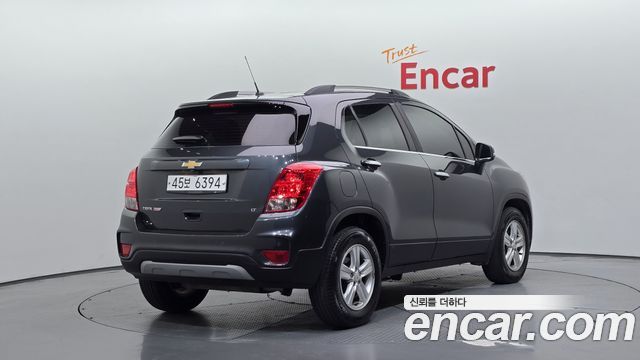 Chevrolet Korea Trax 2018 — photo 2