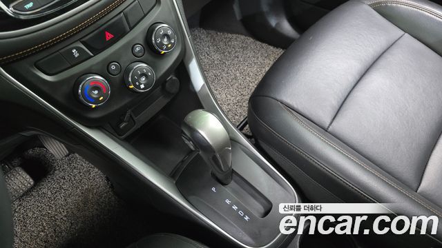 Chevrolet Korea Trax 2018 — photo 12