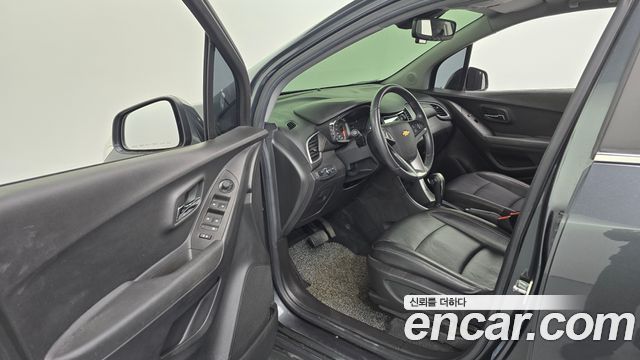 Chevrolet Korea Trax 2018 — photo 13